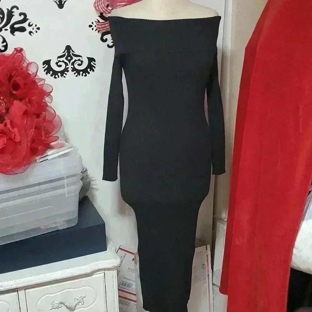 Sexy Long knit dress w/ slit